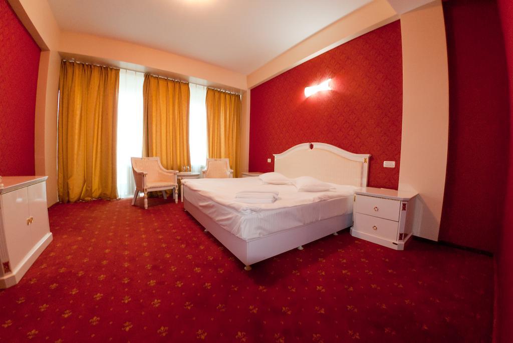 Hotel Complex Aristrocratos Mamaia Habitación foto